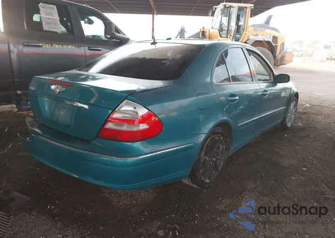 2006 Mercedes-Benz E 350 z USA, uszkodzony, nr VIN WDBUF56J96A944409